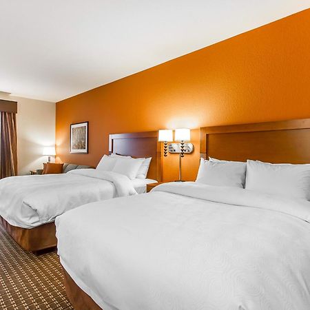 MainStay Suites Stanley Oda fotoğraf
