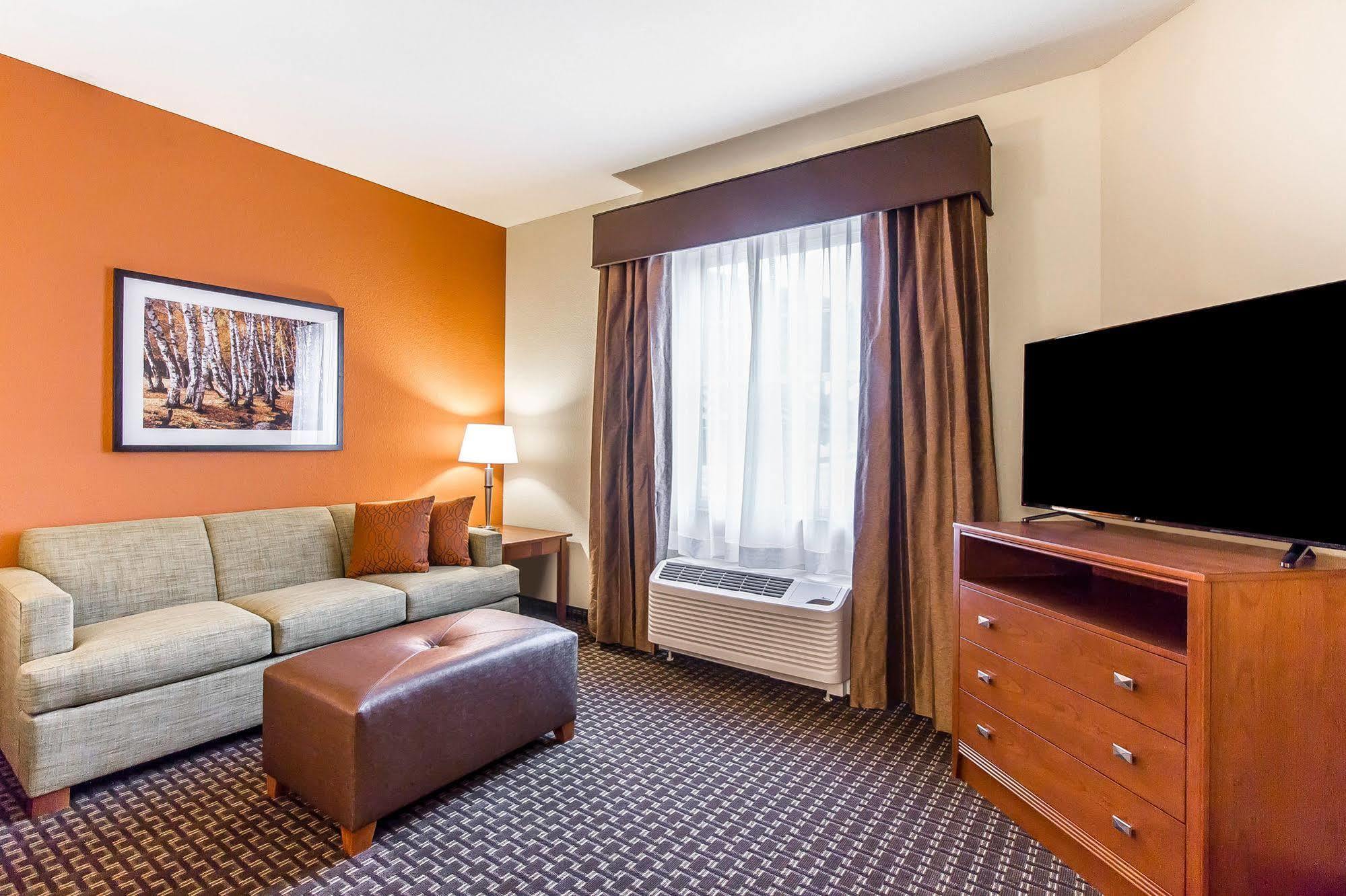 MainStay Suites Stanley Dış mekan fotoğraf