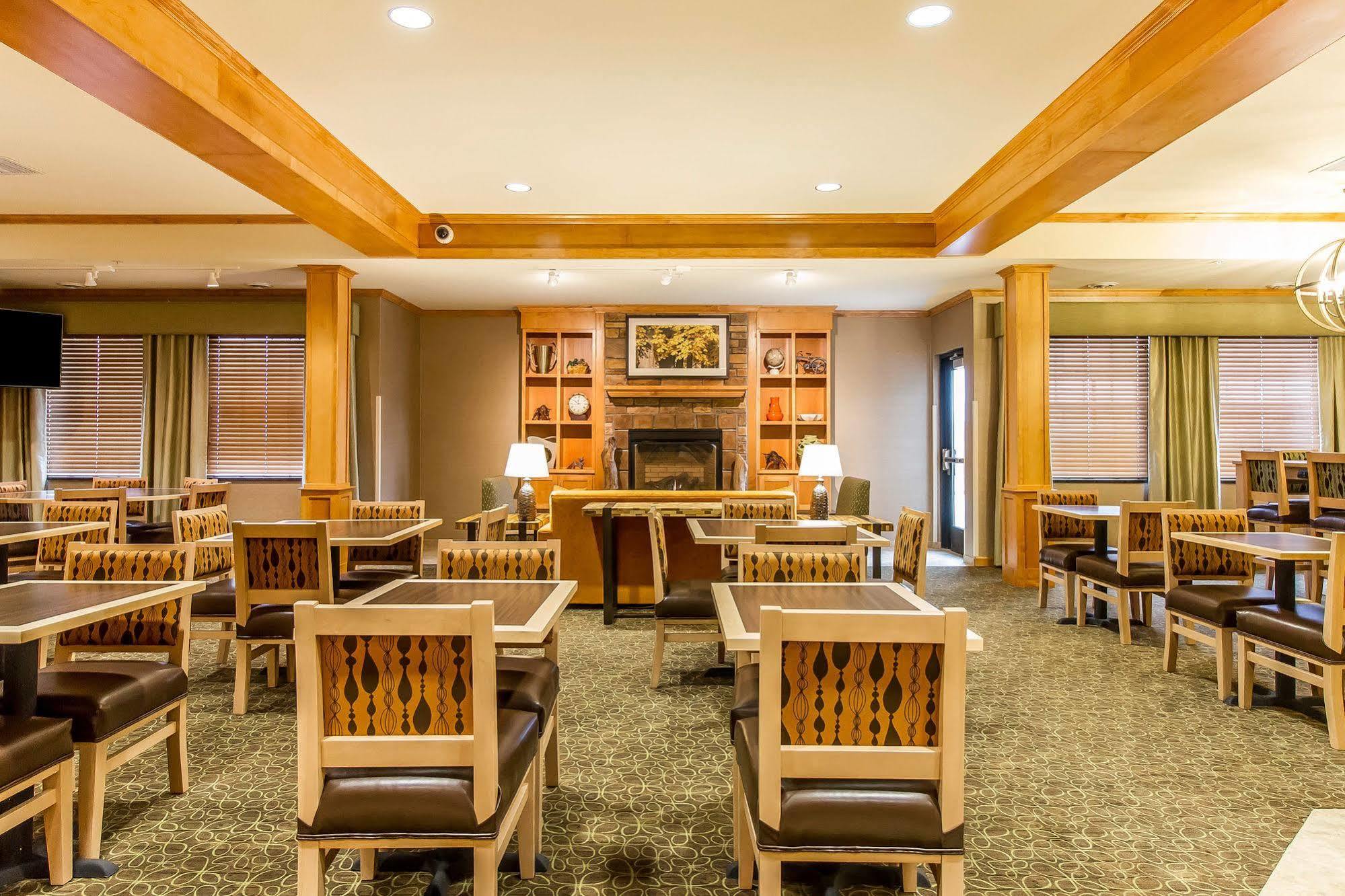 MainStay Suites Stanley Dış mekan fotoğraf