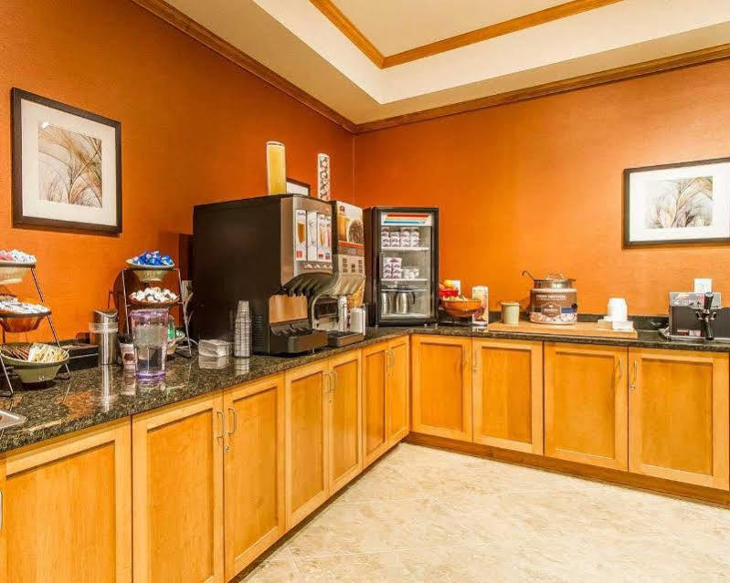 MainStay Suites Stanley Dış mekan fotoğraf