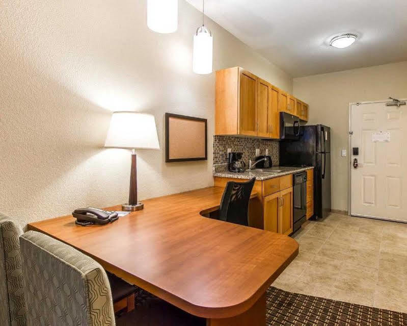 MainStay Suites Stanley Dış mekan fotoğraf